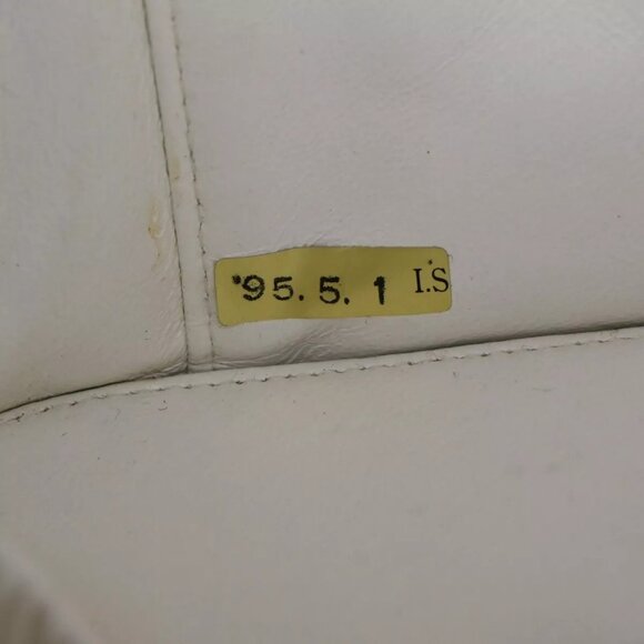 CHANEL Logo Matelasse Vanity Hand Bag Leather White GHW France Vintage - Picture 8 of 15